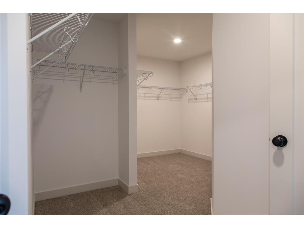 4098 Gable Lane Woodbury MN 55129 6821459 image23