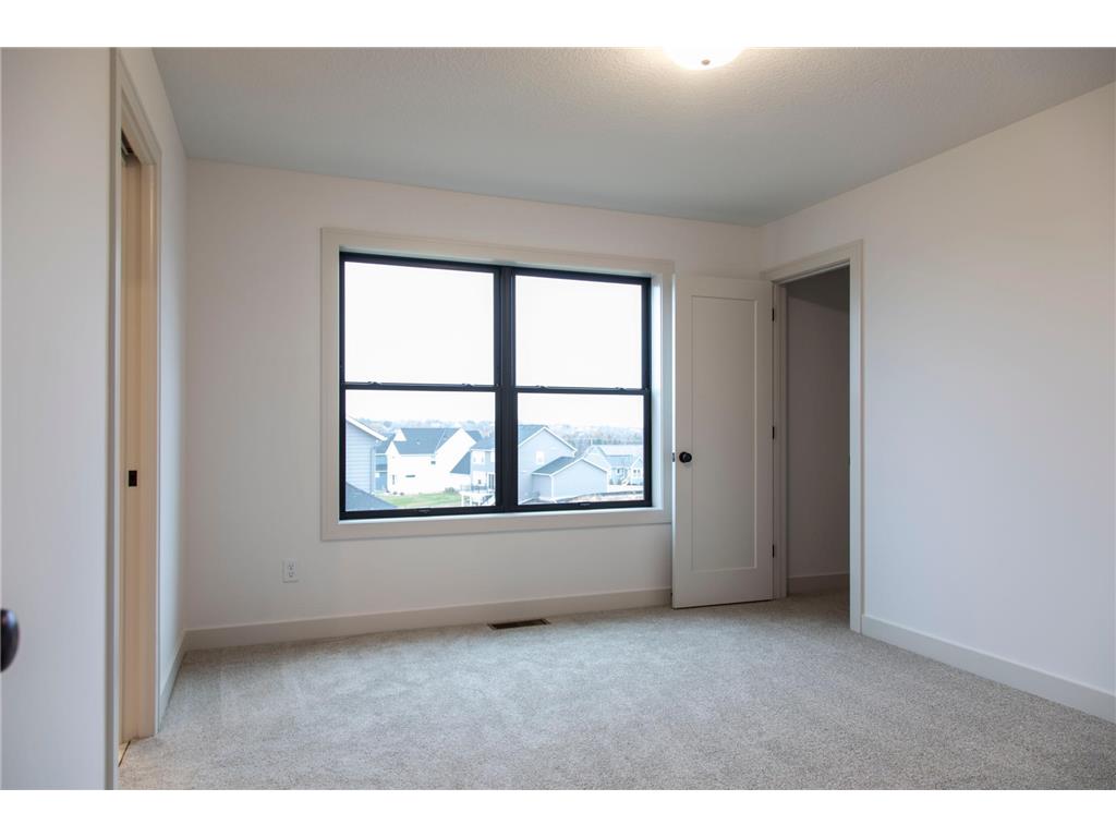 4098 Gable Lane Woodbury MN 55129 6821459 image26