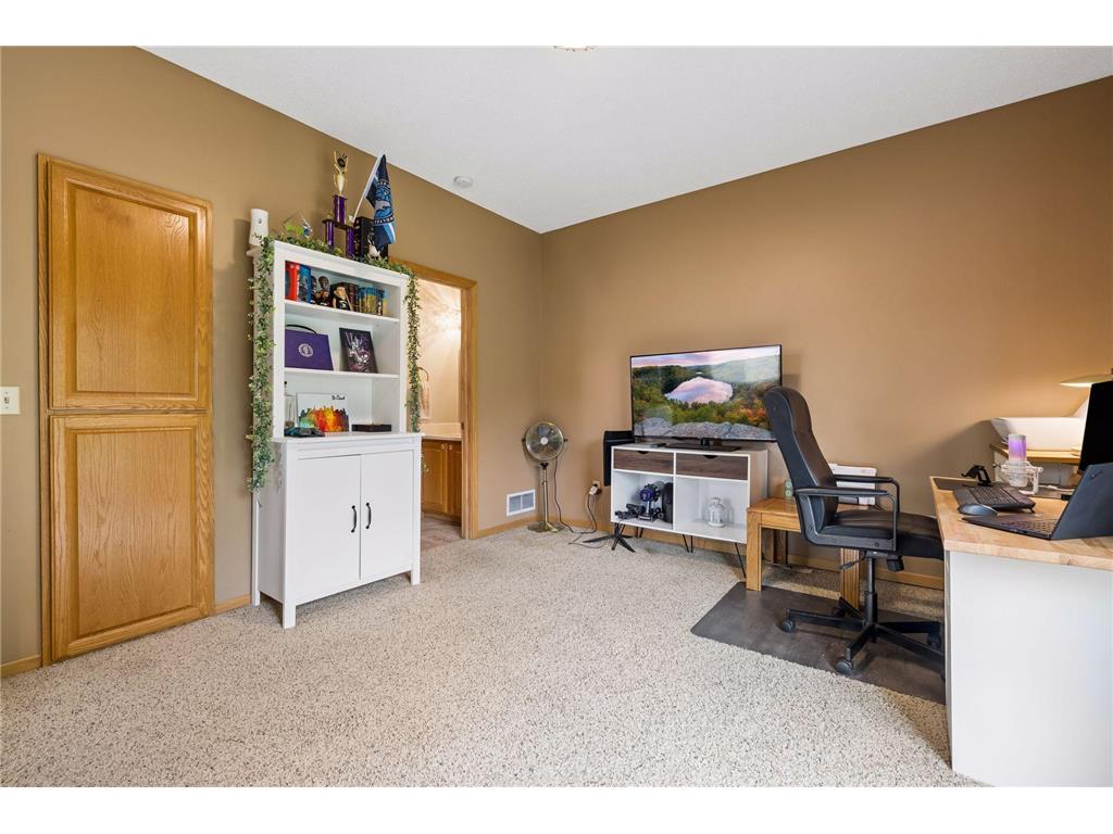 4099 Meadowlark Curve Eagan MN 55122 7074052 image16