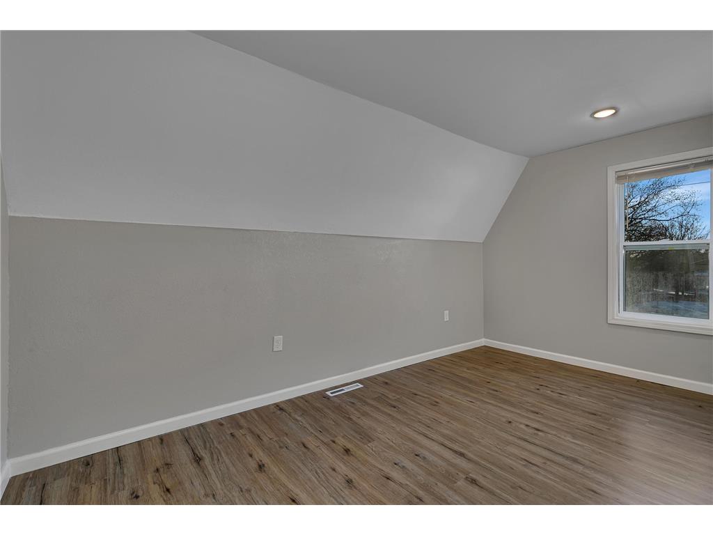 41 1st Street N Flensburg MN 56328 7082745 image12