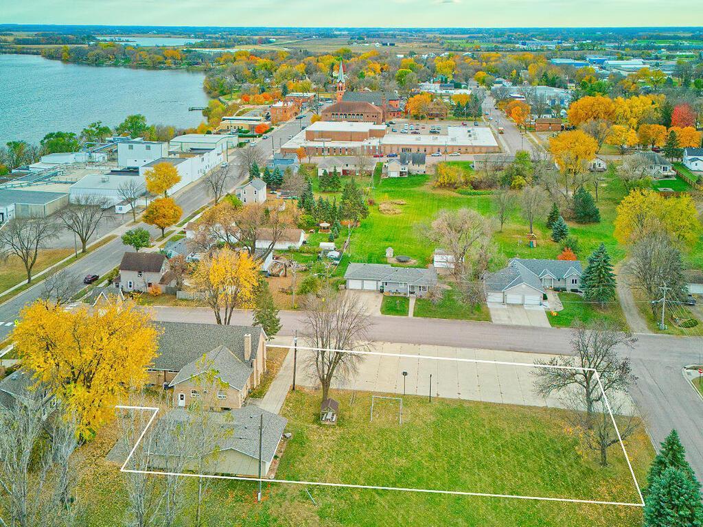 410 1st Street N Winsted MN 55395 6817447 image72