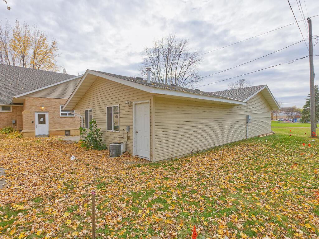 410 1st Street N Winsted MN 55395 6817447 image76