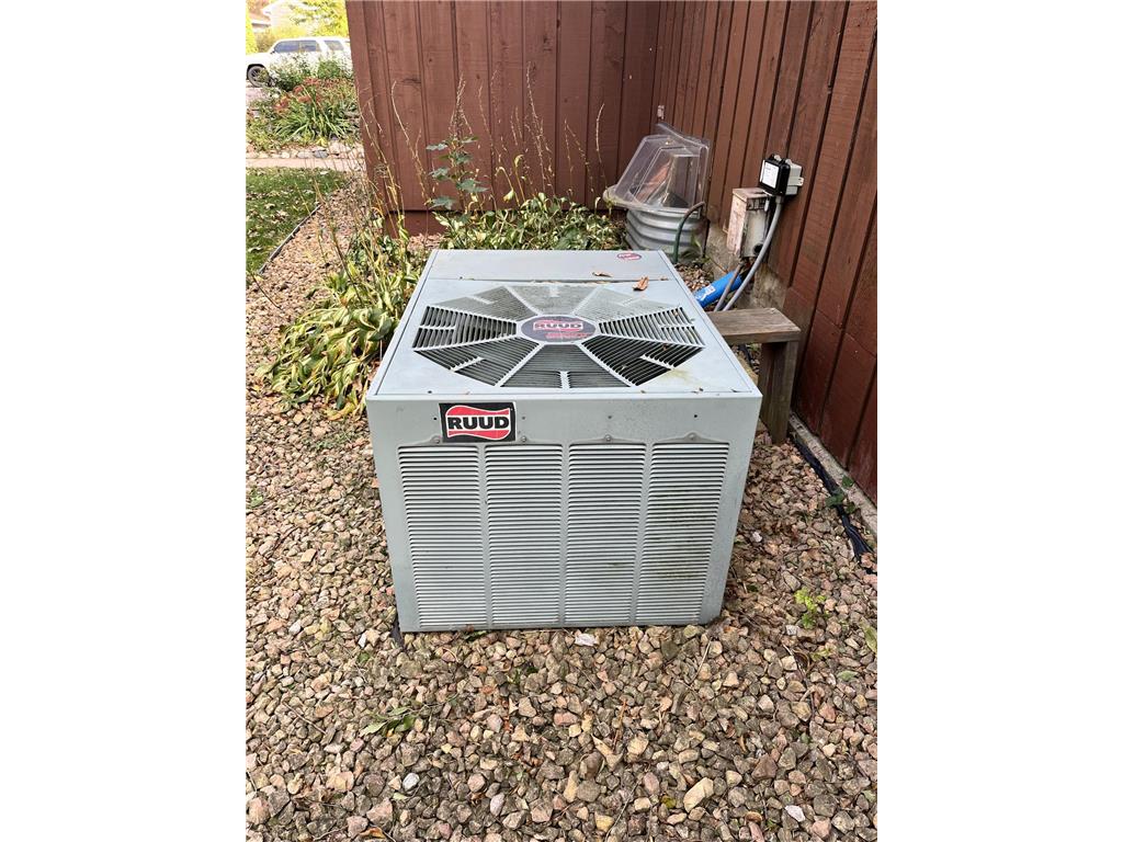 410 2nd Street N Atwater MN 56209 6806379 image66