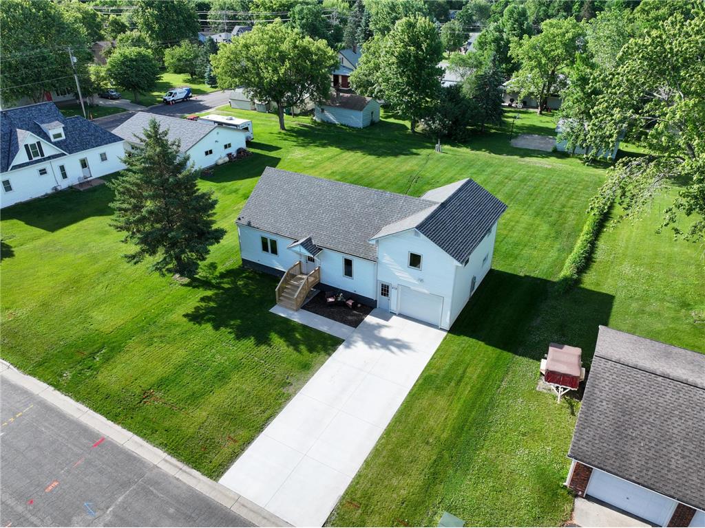 410 2nd Street NW Melrose MN 56352 7095221 image36