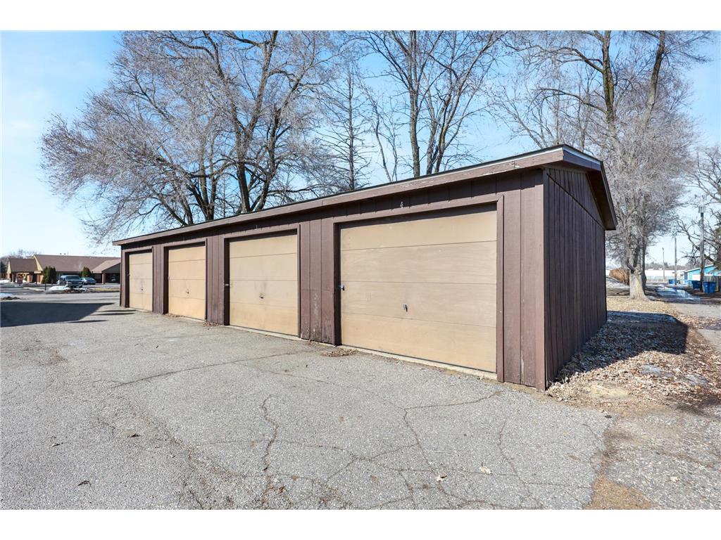 410 33rd Avenue N Saint Cloud MN 56303 7027875 image3