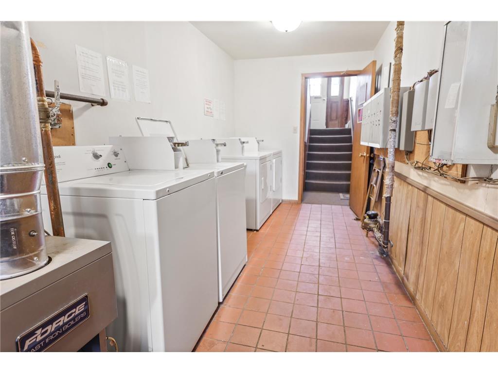 410 33rd Avenue N Saint Cloud MN 56303 7027875 image4