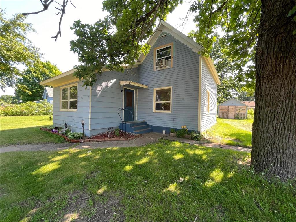 410 3rd Avenue N Dallas WI 54733 6565428 image1