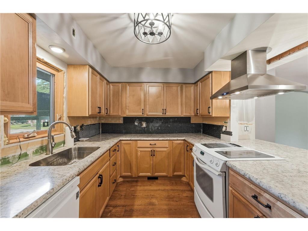 410 3rd Avenue NE Clara City MN 56222 - Hawk Creek 7104707 image8