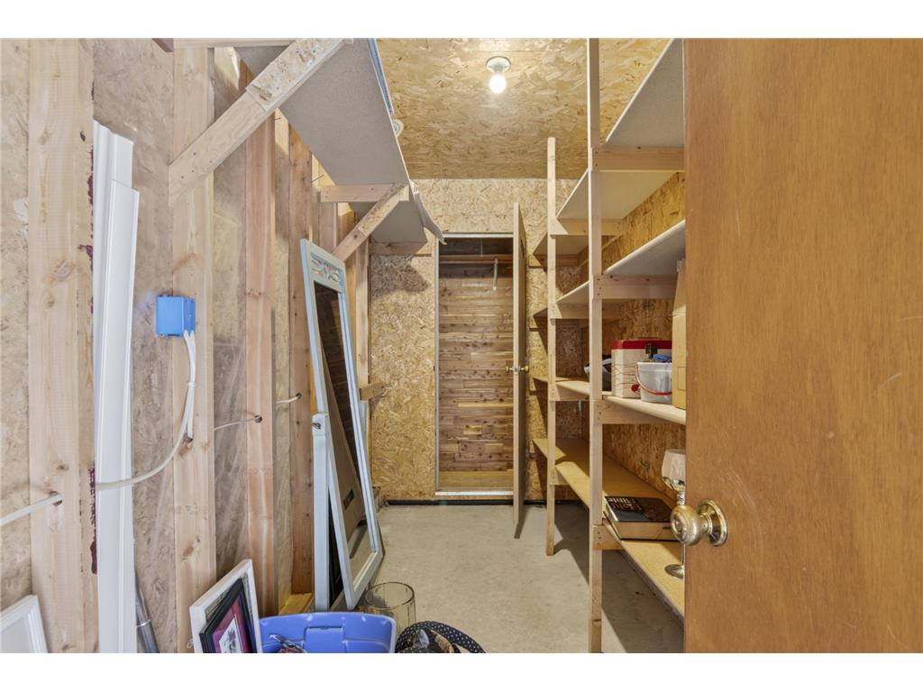 410 3rd Street NW #4 Valley City ND 58072 7108063 image24