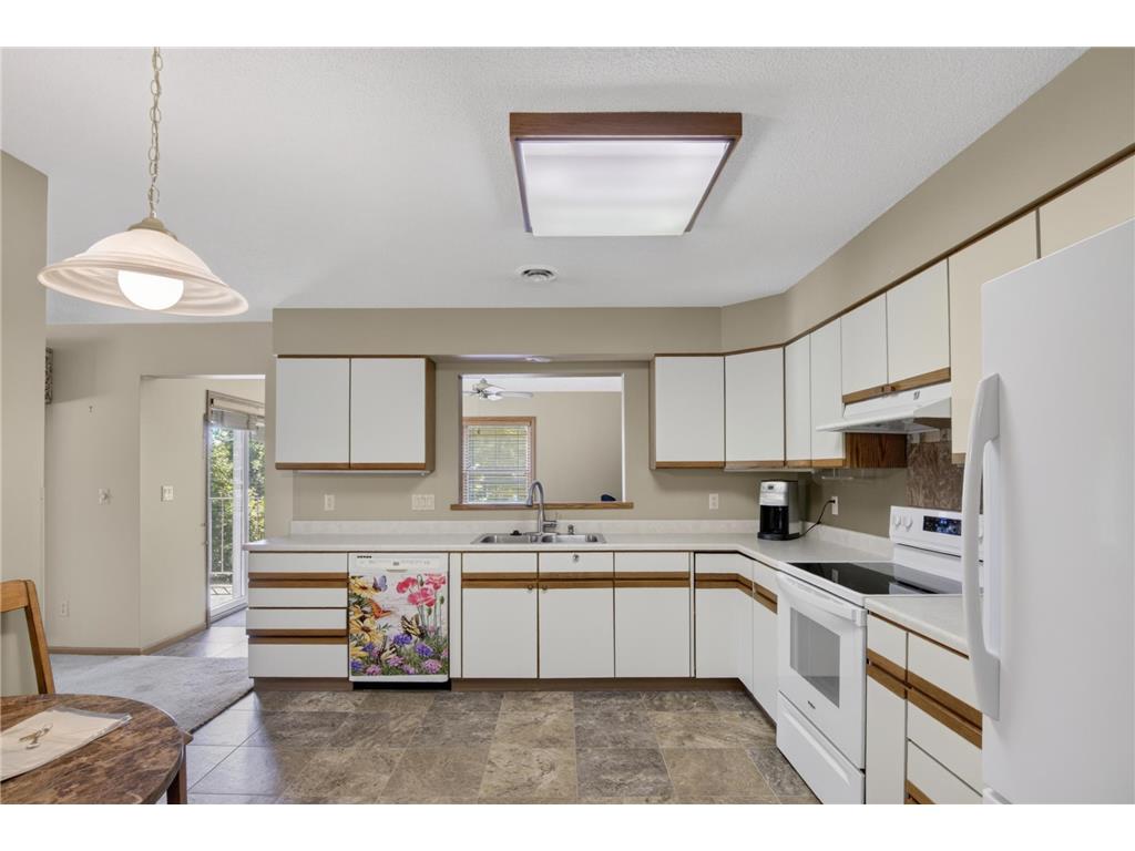 410 3rd Street NW #4 Valley City ND 58072 7108063 image8