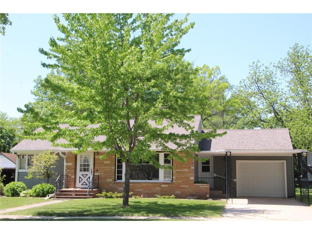 410 4th Street E, Hector, MN, 55342 MLS 6380866 Edina Realty