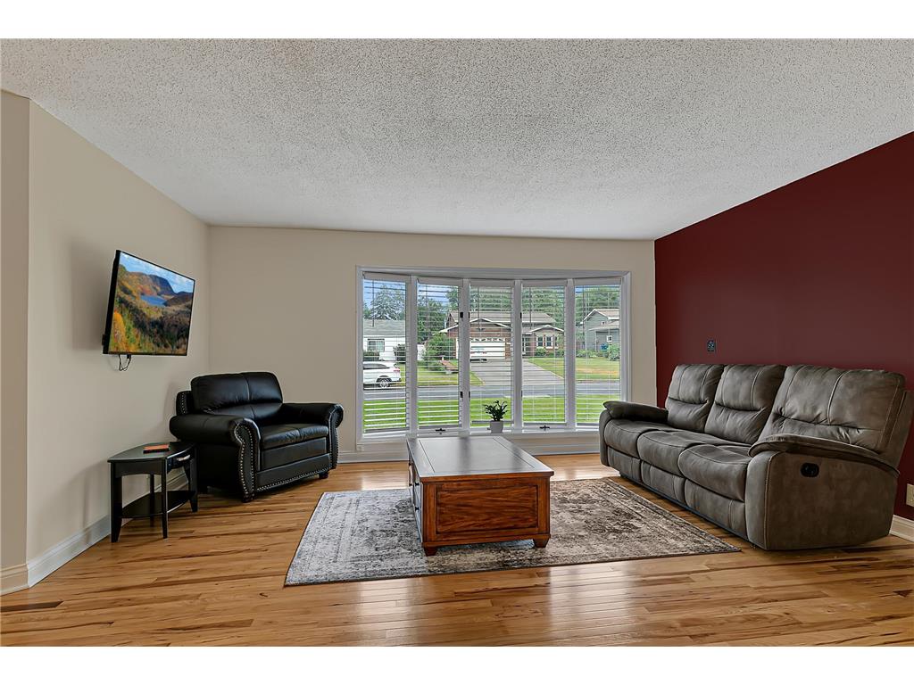 410 57th Place NE Fridley MN 55432 7089874 image11
