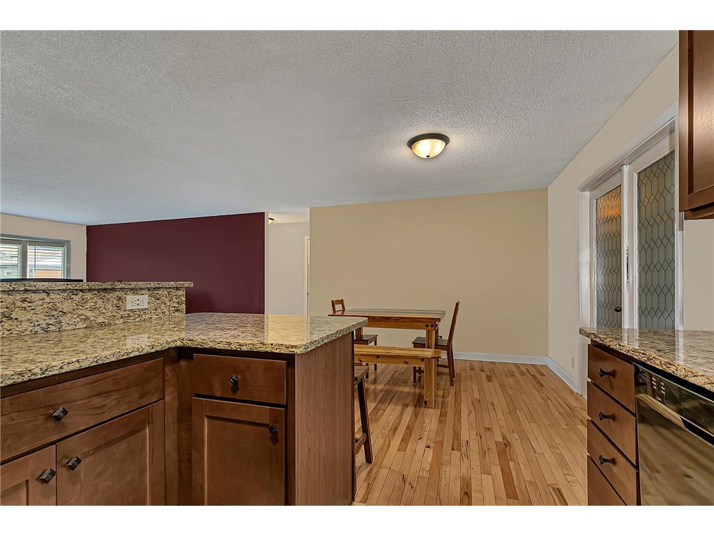 410 57th Place NE Fridley MN 55432 7089874 image9