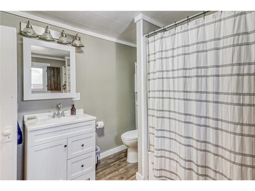 410 Bowling Avenue Detroit Lakes MN 56501 7060274 image14