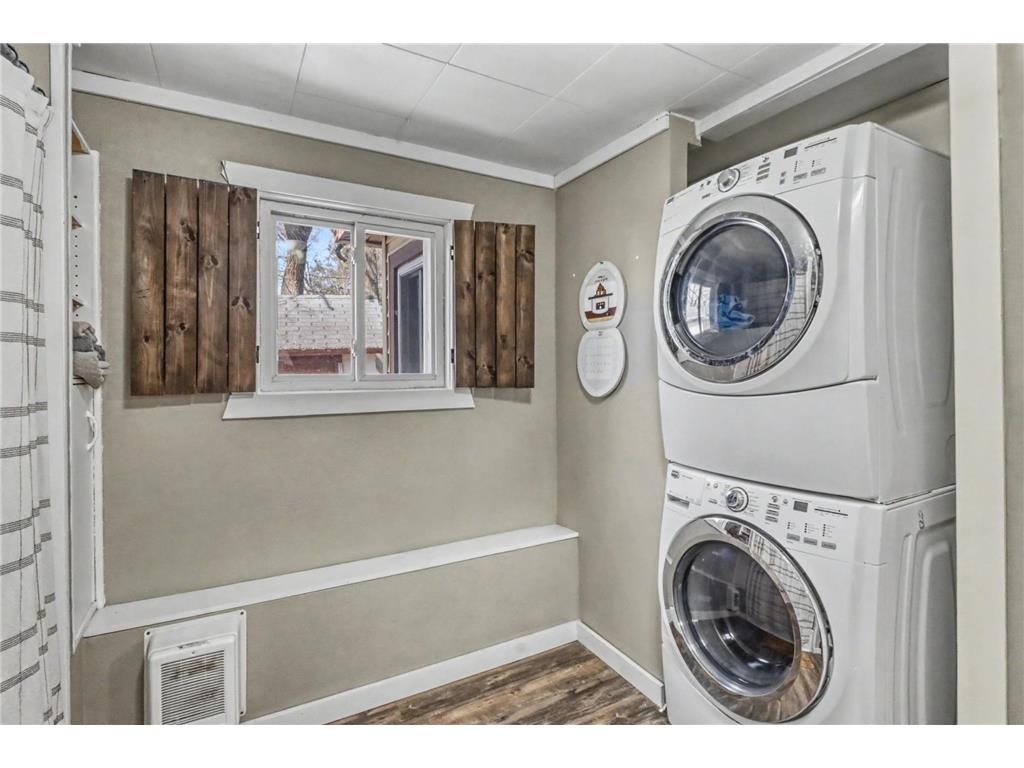 410 Bowling Avenue Detroit Lakes MN 56501 7060274 image16