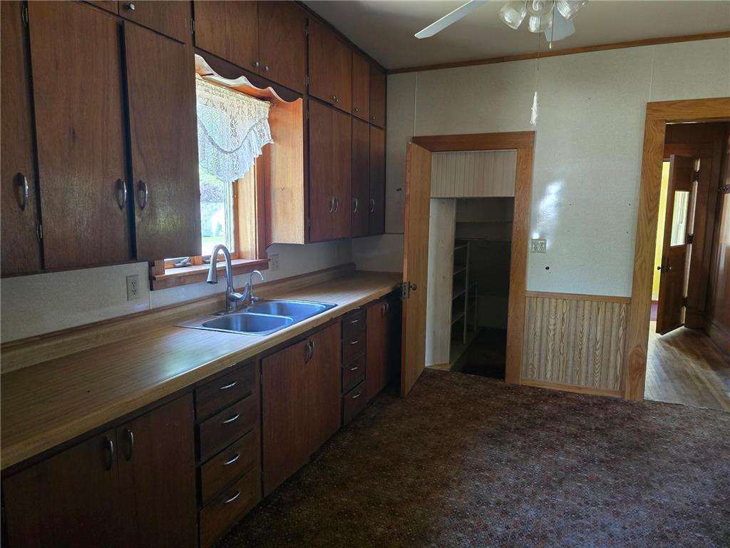 410 E Ciro Street Truman MN 56088 7075799 image12