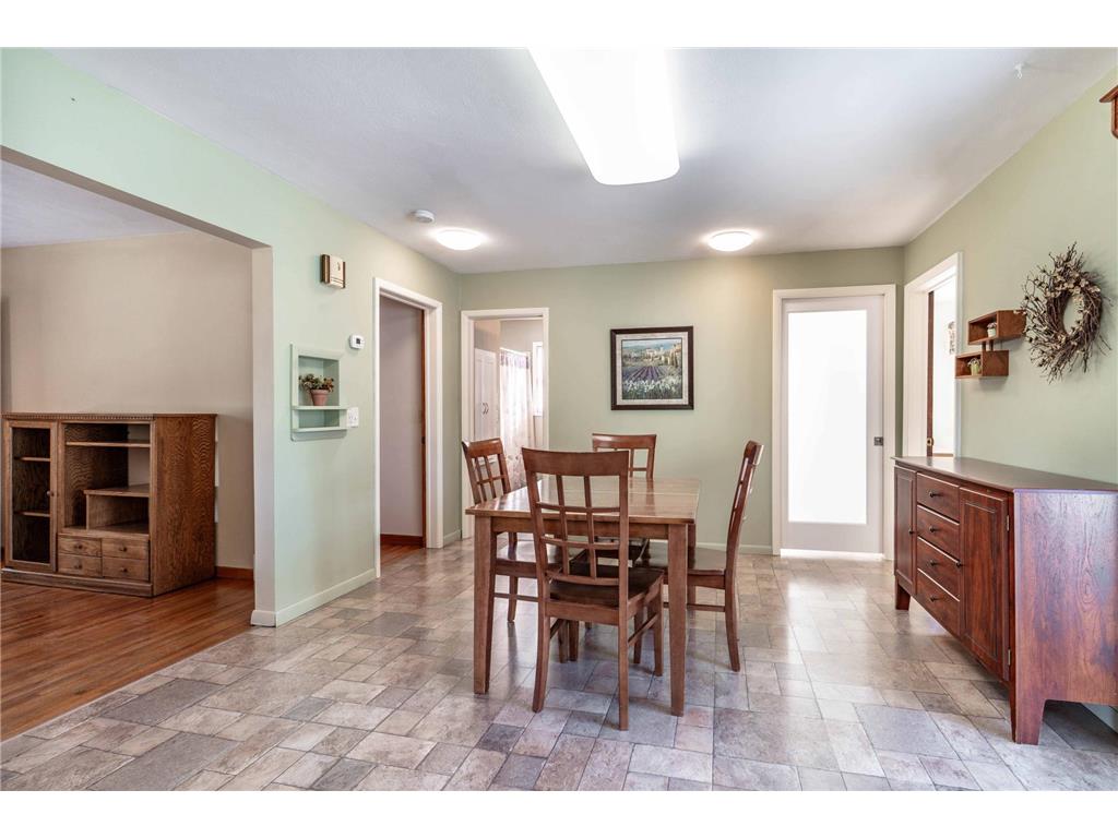 410 E Saint Charles Avenue Fergus Falls MN 56537 7046529 image16