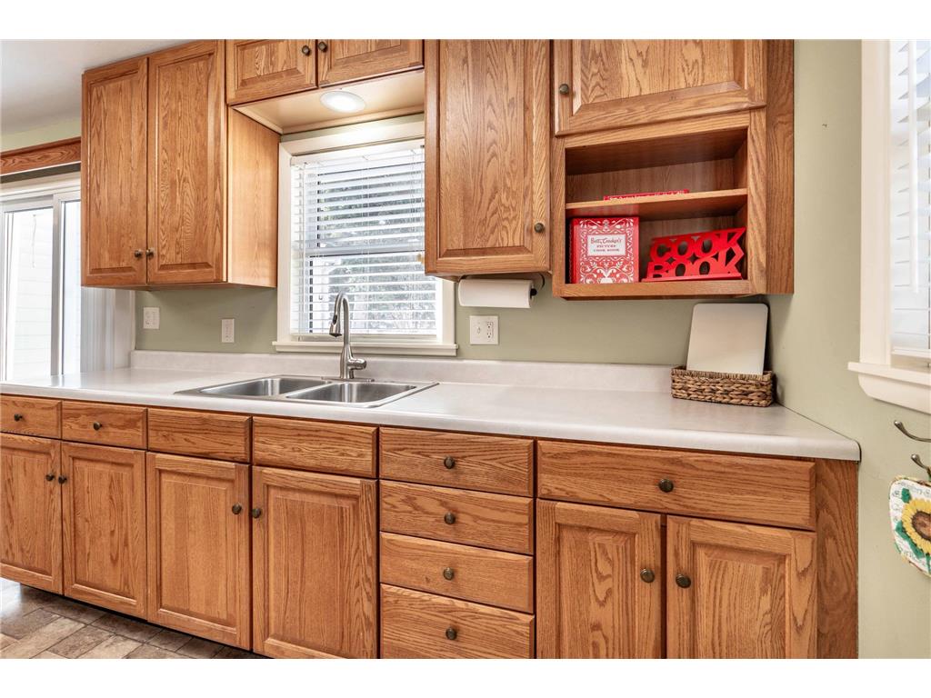 410 E Saint Charles Avenue Fergus Falls MN 56537 7046529 image20