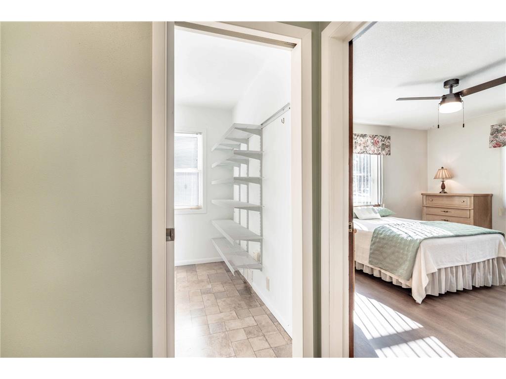 410 E Saint Charles Avenue Fergus Falls MN 56537 7046529 image22