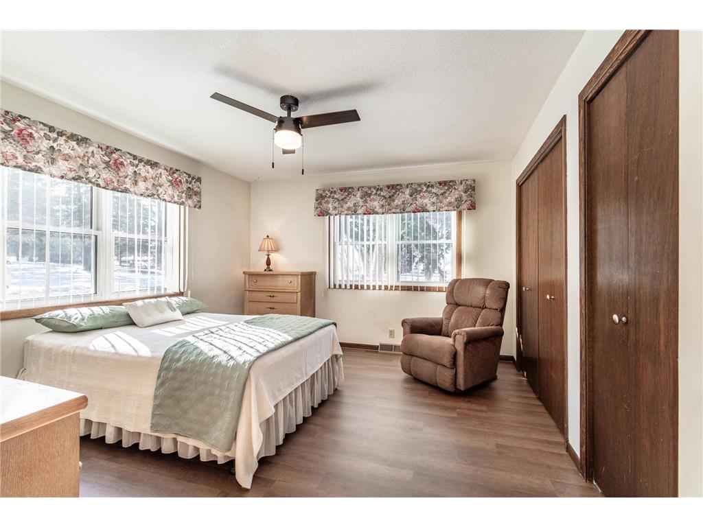 410 E Saint Charles Avenue Fergus Falls MN 56537 7046529 image25
