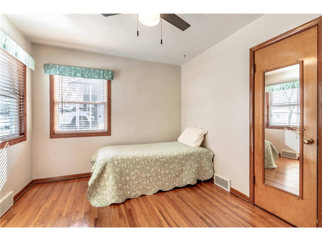 410 E Saint Charles Avenue Fergus Falls MN 56537 7046529 image31
