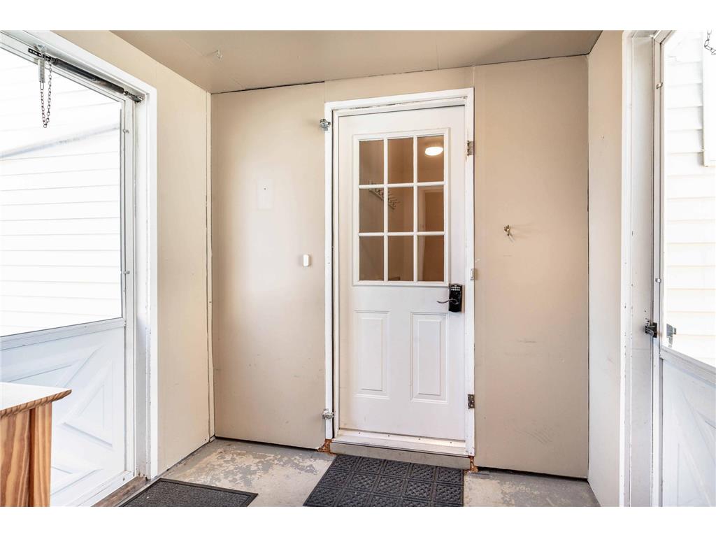 410 E Saint Charles Avenue Fergus Falls MN 56537 7046529 image32