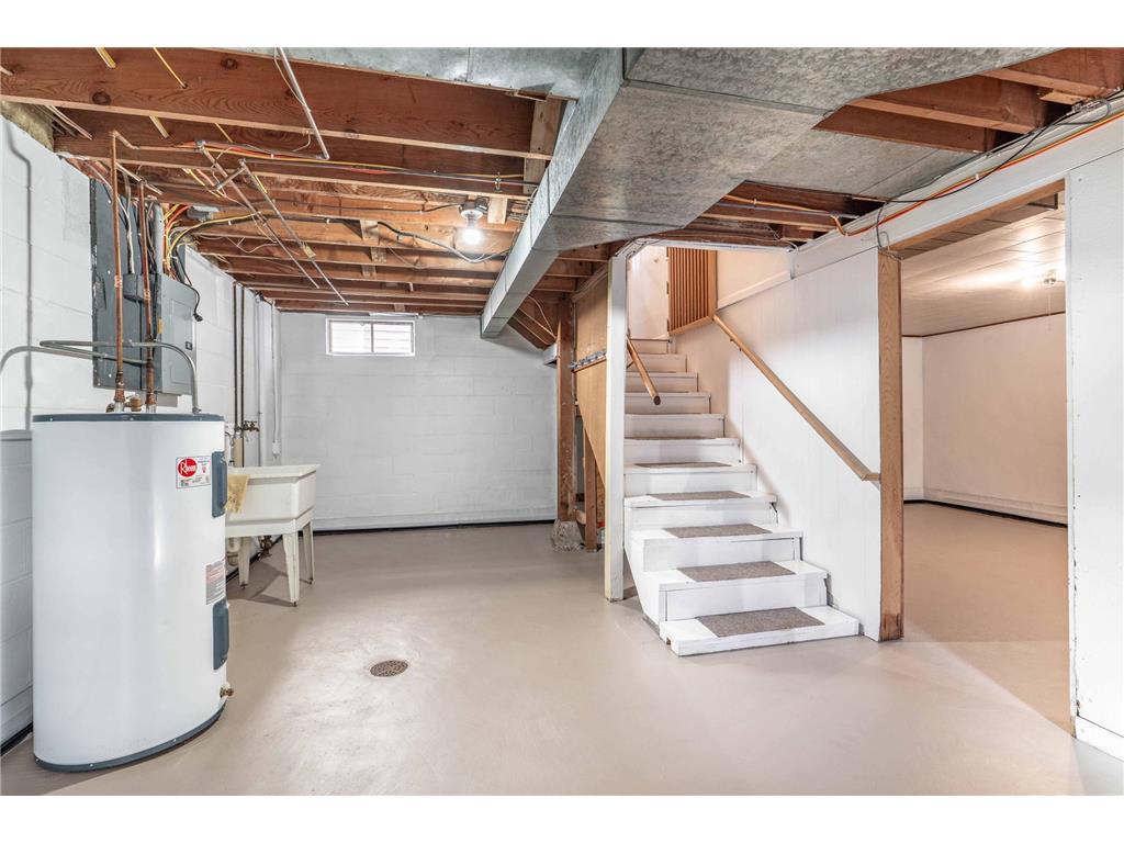 410 E Saint Charles Avenue Fergus Falls MN 56537 7046529 image33