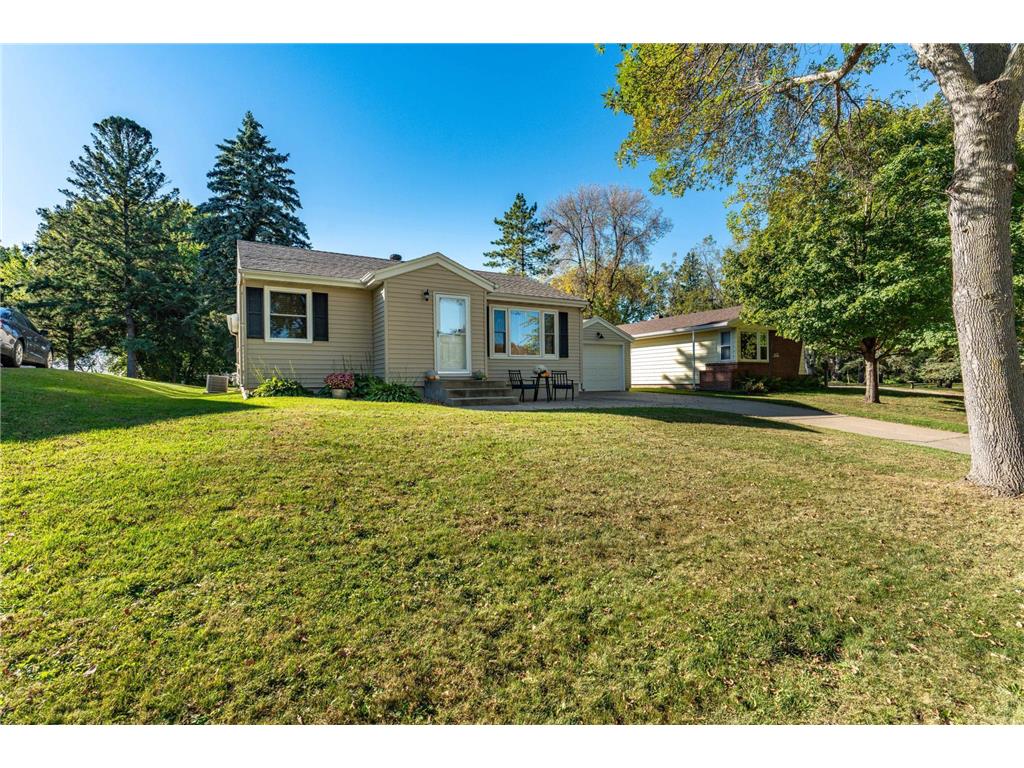 410 E Saint Charles Avenue Fergus Falls MN 56537 7046529 image48