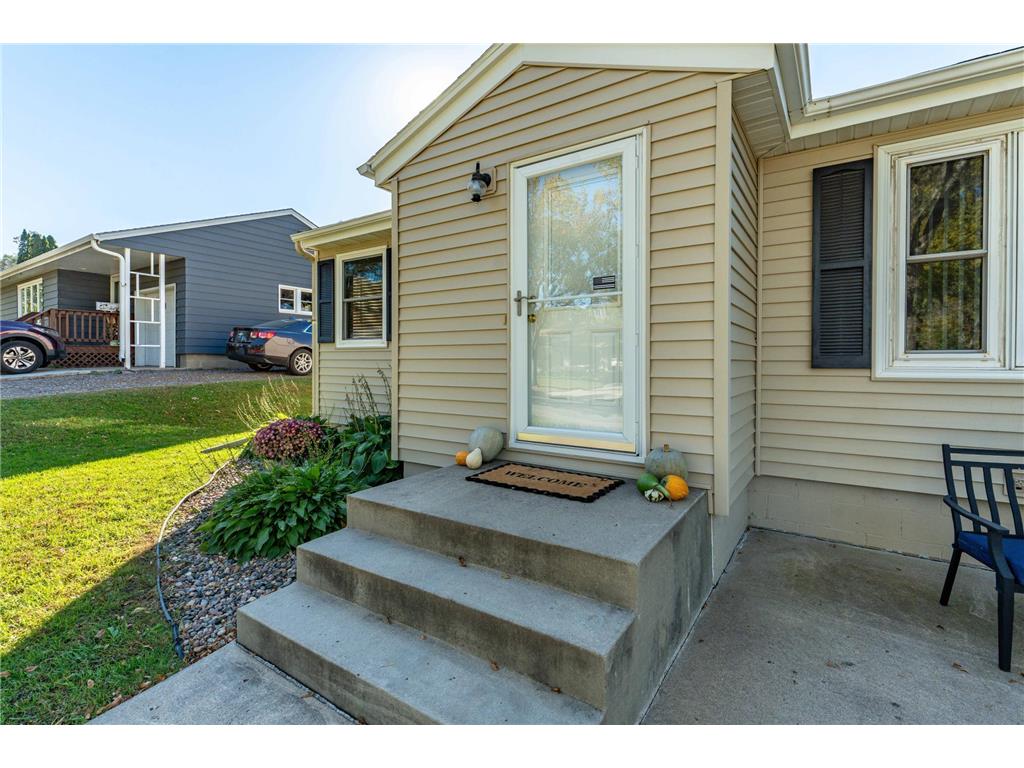 410 E Saint Charles Avenue Fergus Falls MN 56537 7046529 image5
