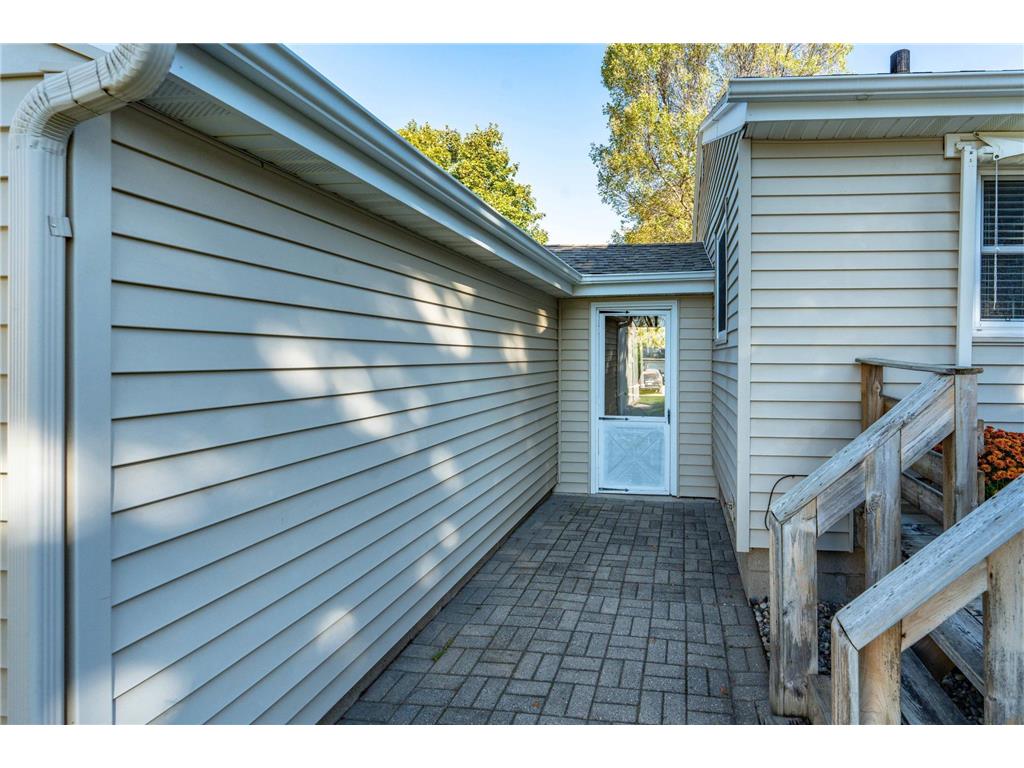 410 E Saint Charles Avenue Fergus Falls MN 56537 7046529 image55