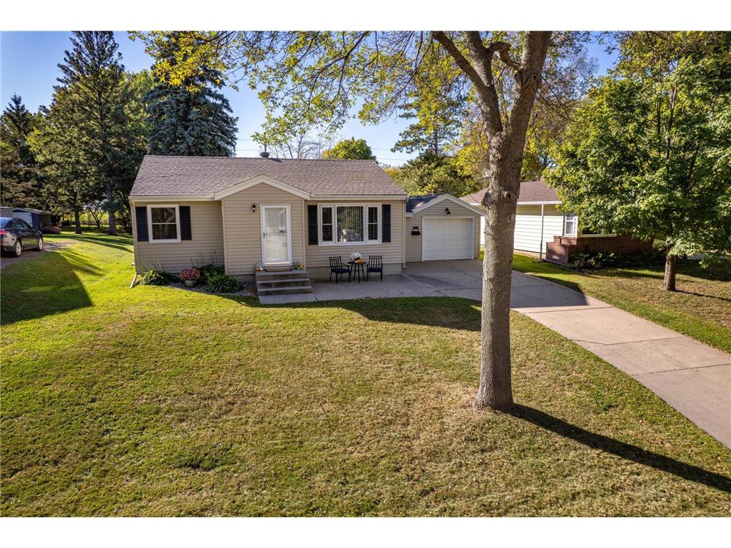 410 E Saint Charles Avenue Fergus Falls MN 56537 7046529 image7