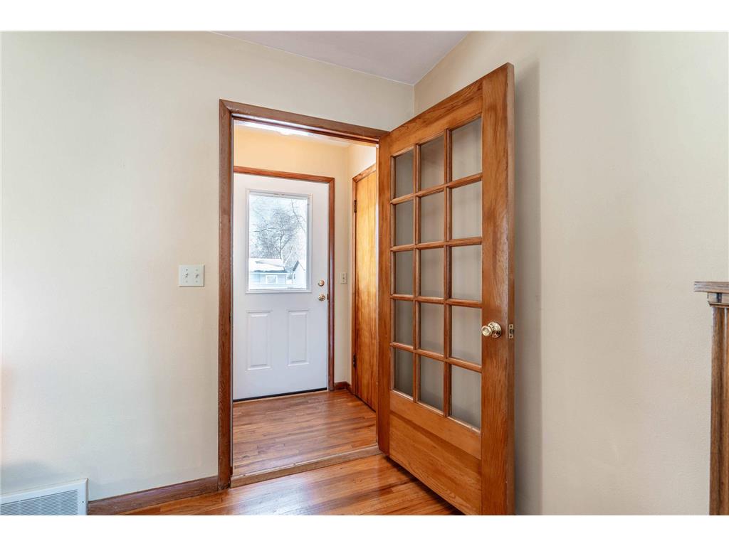 410 E Saint Charles Avenue Fergus Falls MN 56537 7046529 image8