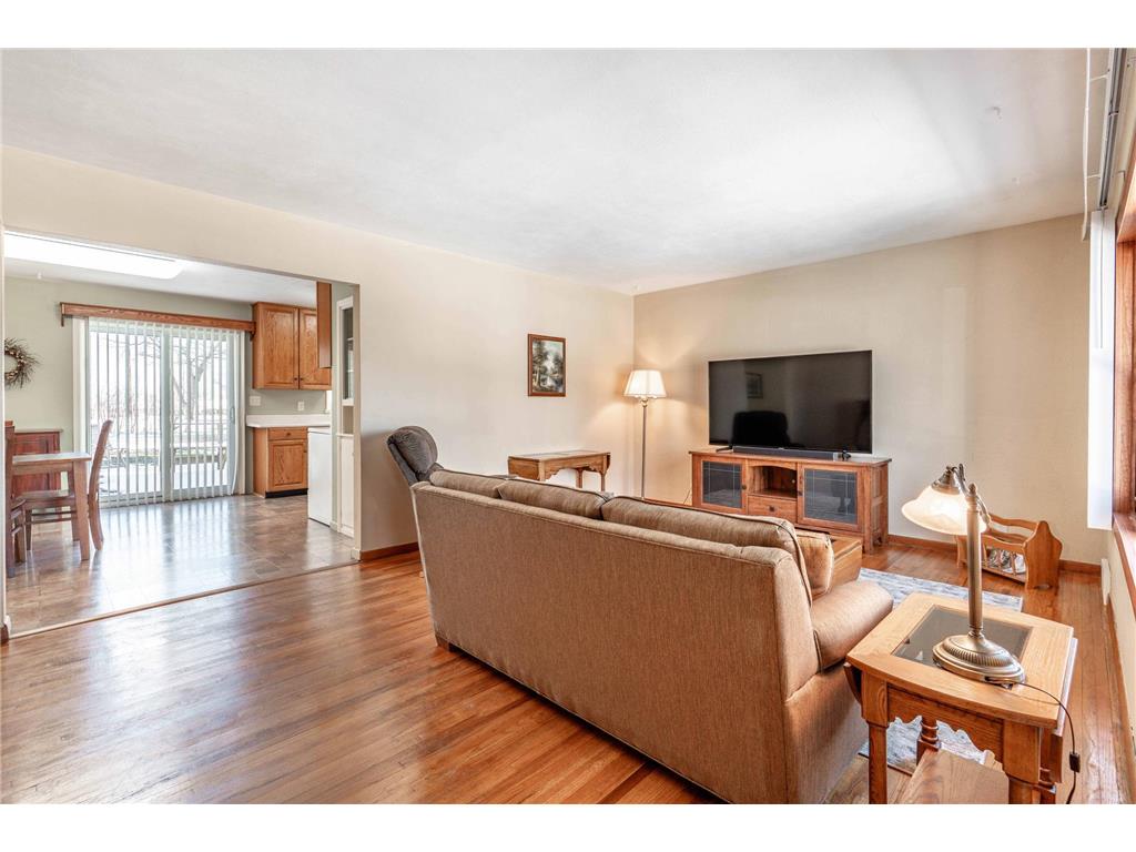 410 E Saint Charles Avenue Fergus Falls MN 56537 7046529 image9