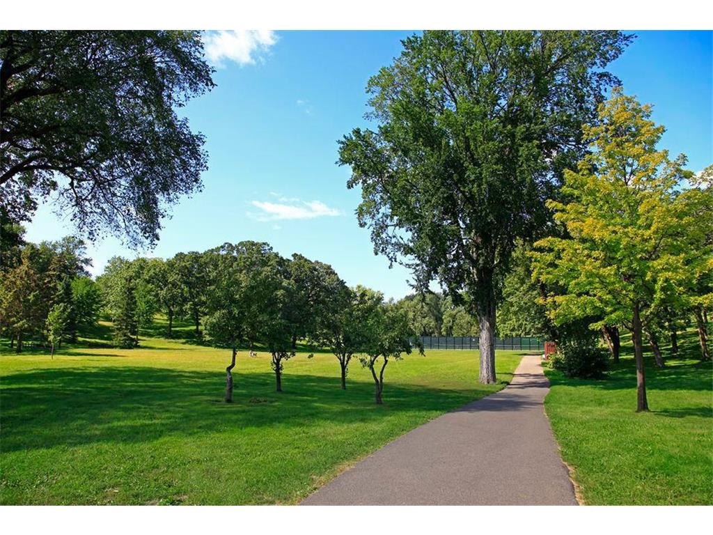 410 Groveland Avenue #1506 Minneapolis MN 55403 7049465 image40