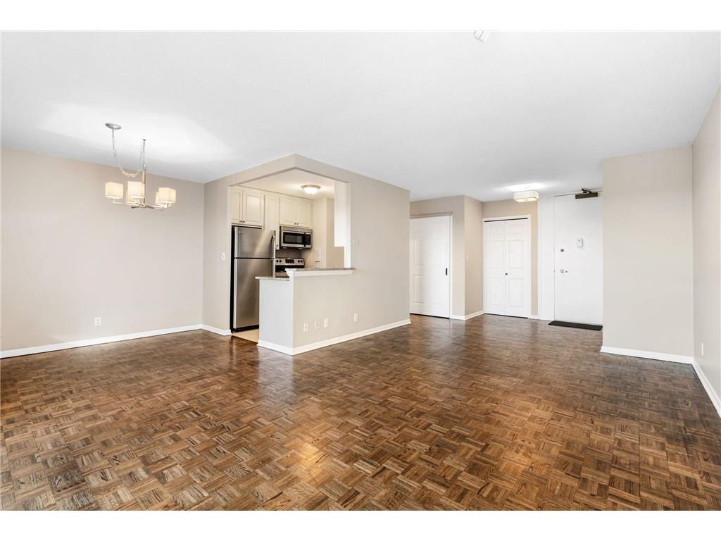 410 Groveland Avenue #1605 Minneapolis MN 55403 7010994 image4