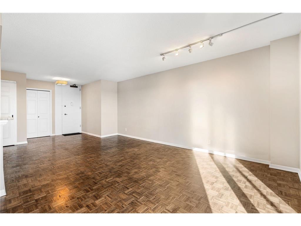 410 Groveland Avenue #1605 Minneapolis MN 55403 7010994 image5