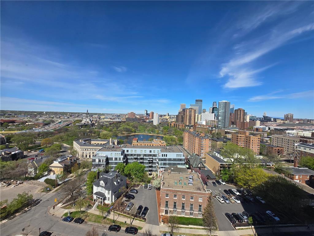 410 Groveland Avenue #1704 Minneapolis MN 55403 7012021 image1