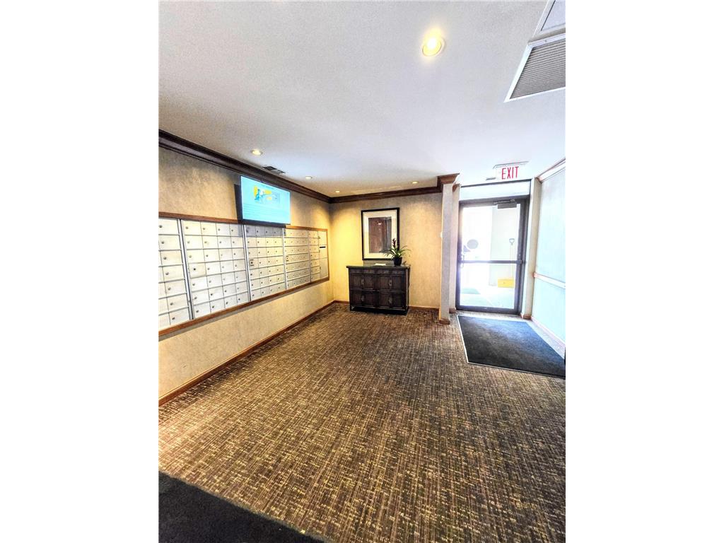 410 Groveland Avenue #1704 Minneapolis MN 55403 7012021 image27