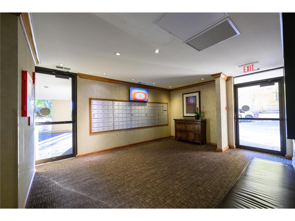 410 Groveland Avenue #1906 Minneapolis MN 55403 6810068 image32