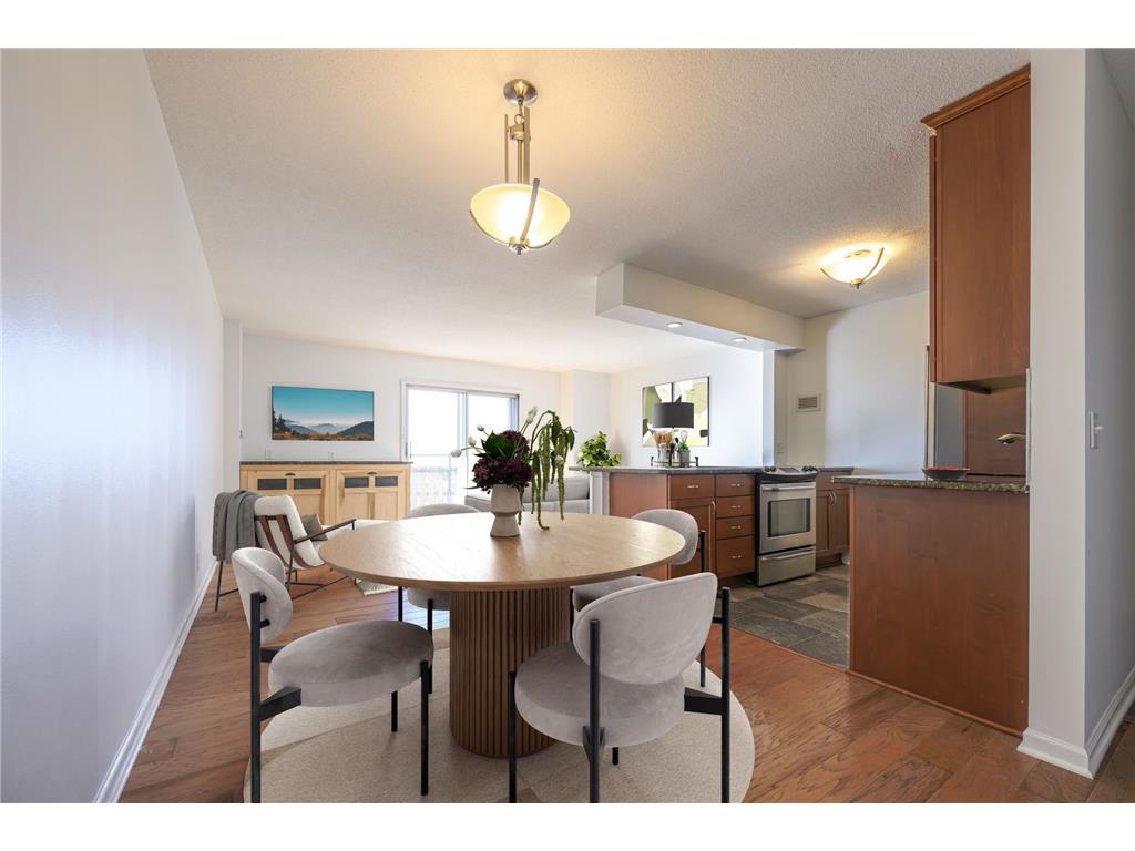 410 Groveland Avenue #1906 Minneapolis MN 55403 6810068 image4