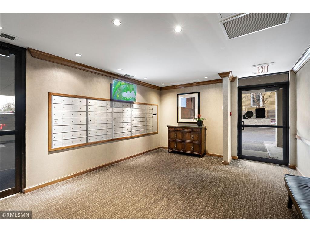410 Groveland Avenue #1906 Minneapolis MN 55403 7060073 image28