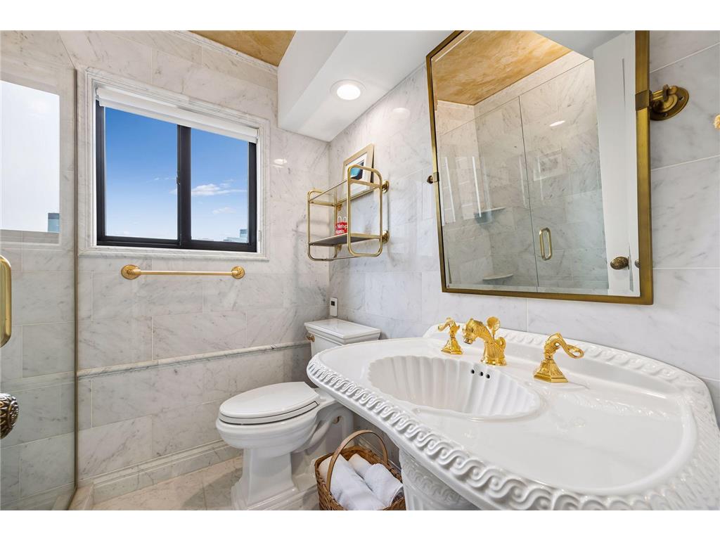 410 Groveland Avenue #404 Minneapolis MN 55403 7067987 image4