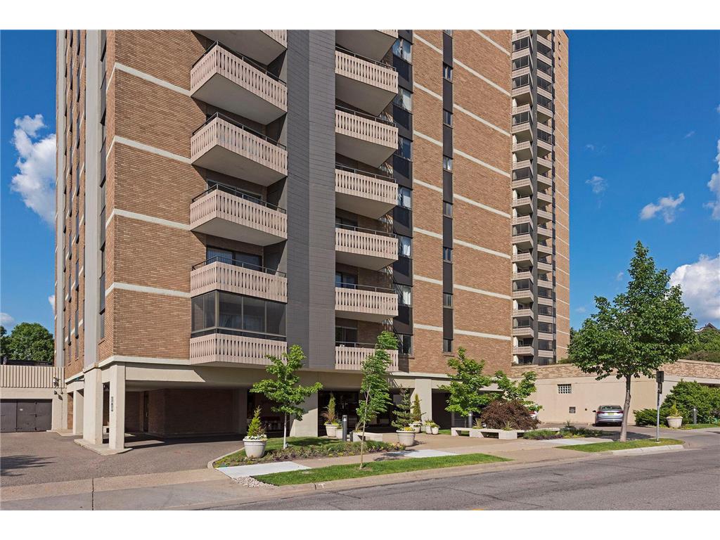 410 Groveland Avenue #404 Minneapolis MN 55403 7067987 image40