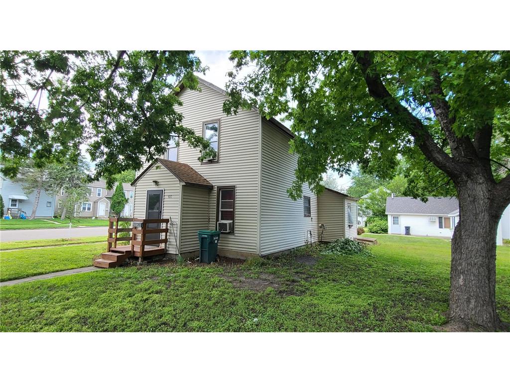 410 Lynd Street Marshall MN 56258 7064135 image2
