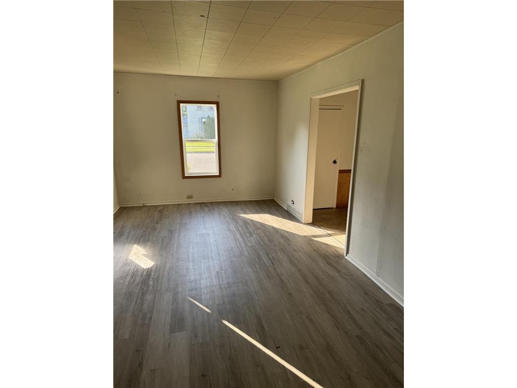 410 Lynd Street Marshall MN 56258 7064135 image6