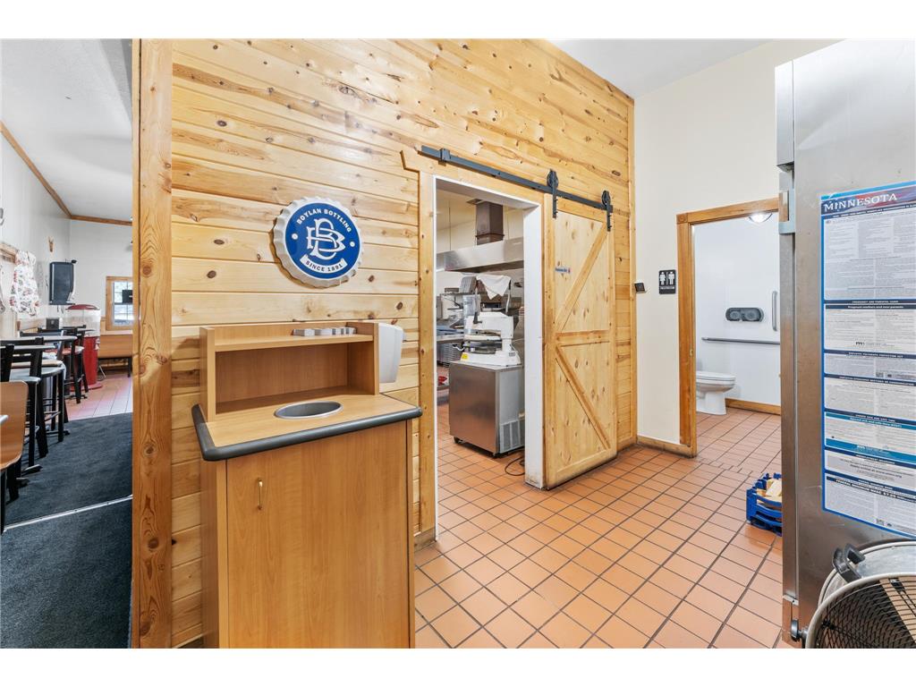 410 Main Street Sandstone MN 55072 6776202 image11