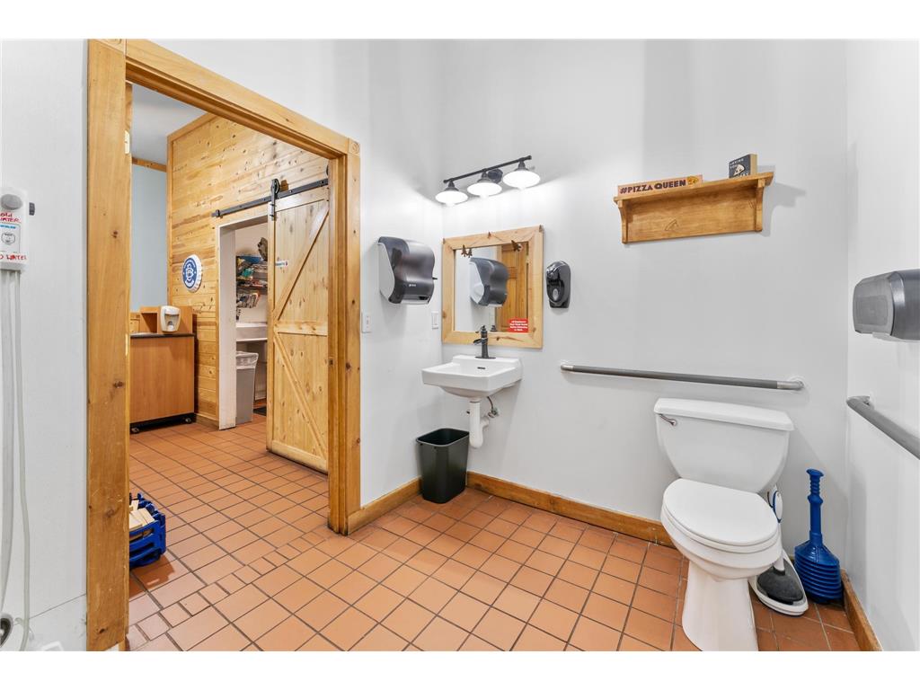 410 Main Street Sandstone MN 55072 6776202 image13