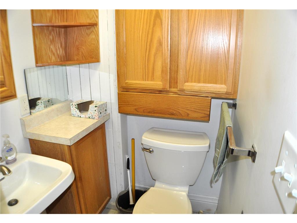 410 N 5th Street Montevideo MN 56265 6643333 image11