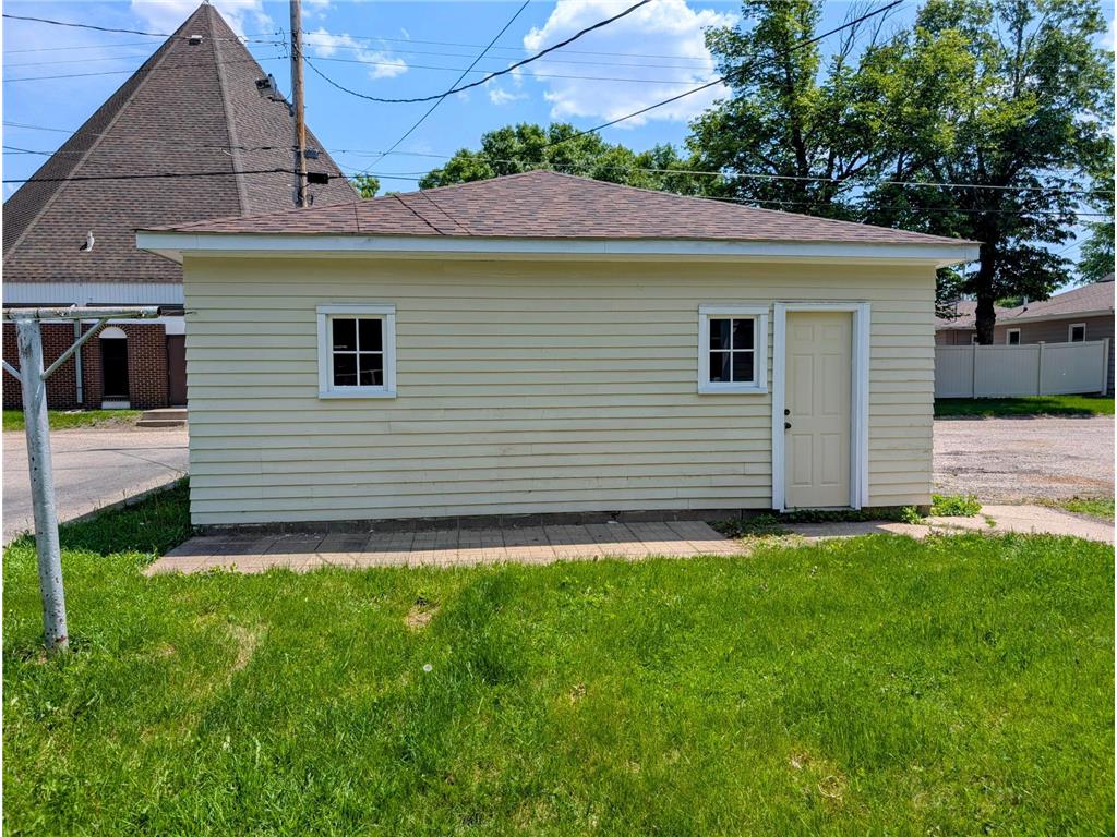 410 N 5th Street Montevideo MN 56265 6643333 image42