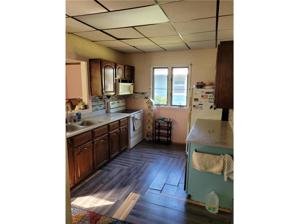 410 Quincy Street Alexandria MN 56308 6413218 image1